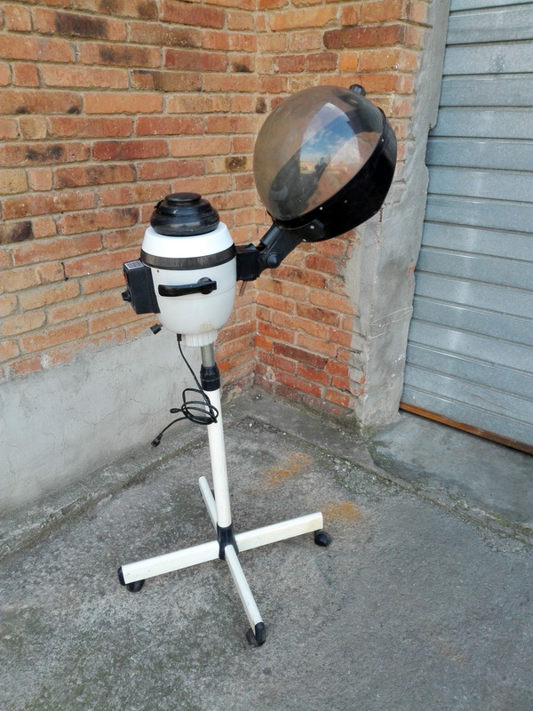 secador pelo pie mitsuwa peluqueria asia plastico metal 120-154x65x32-64 1u